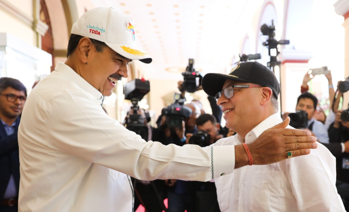 Gustavo Petro se reúne con Nicolas Maduro