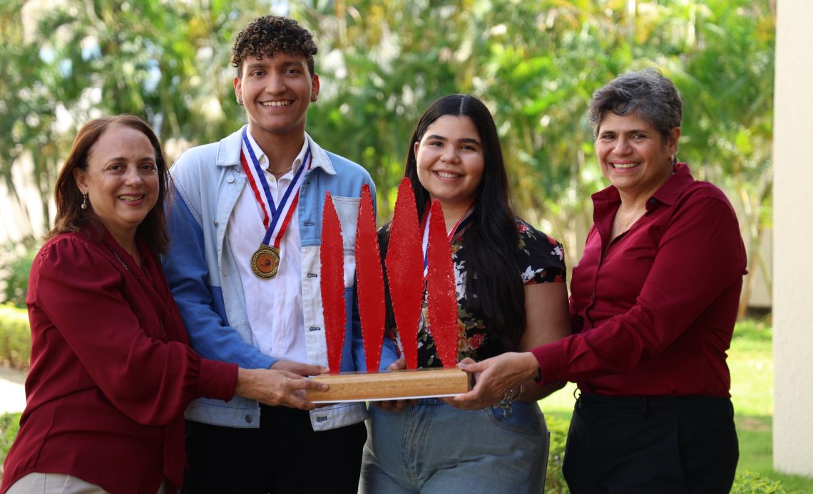 Cannes Lions Dominicana reconoce como "Universidad del Año" a la PUCMM