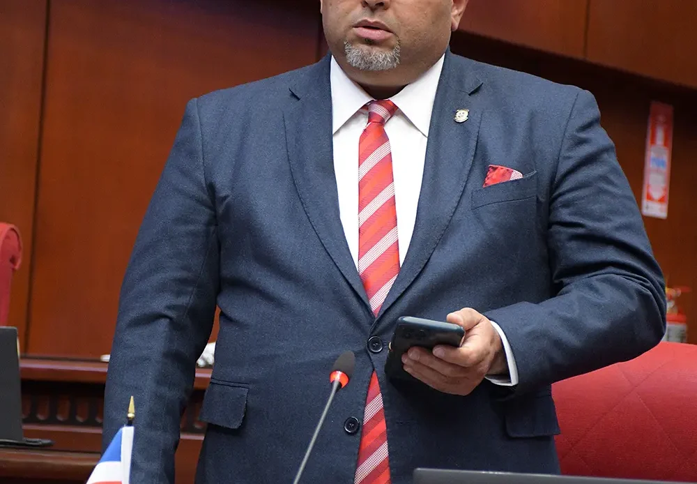 Senador Lenin Valdez