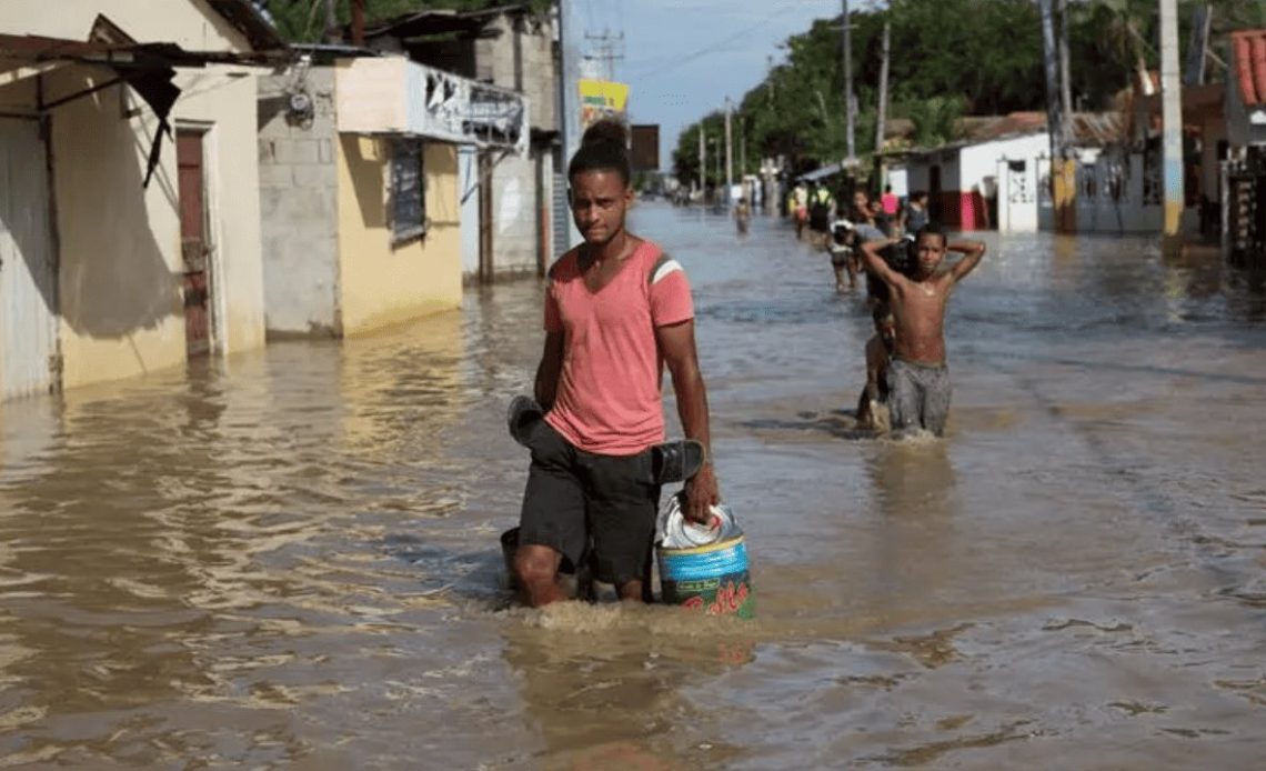 Emiten alerta epidemiológica ante riesgo de enfermedades por intensas lluvias