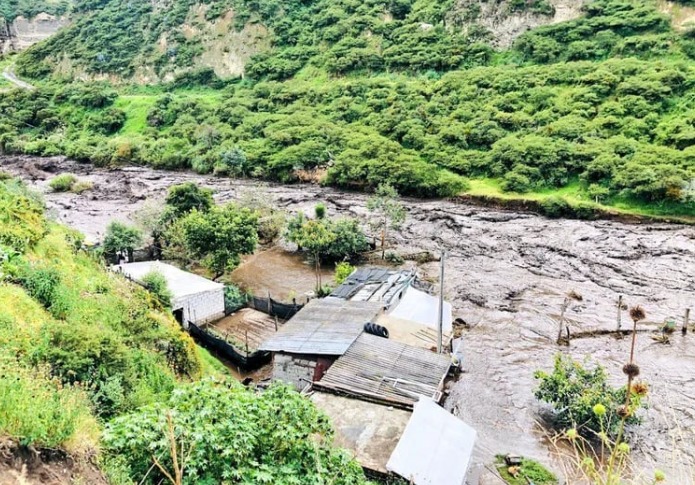 Siete muertos y estragos en varias provincias fue el resultado de intensas lluvias en Ecuador