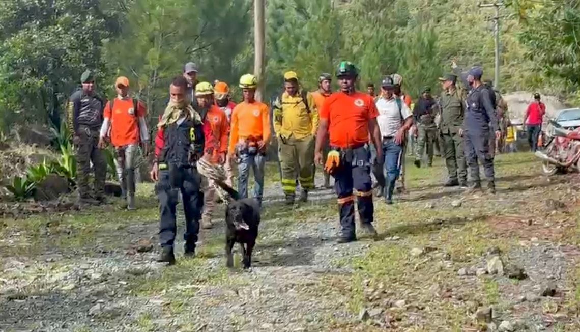 Defensa Civil busqueda de senderista Trinidad de la Cruz