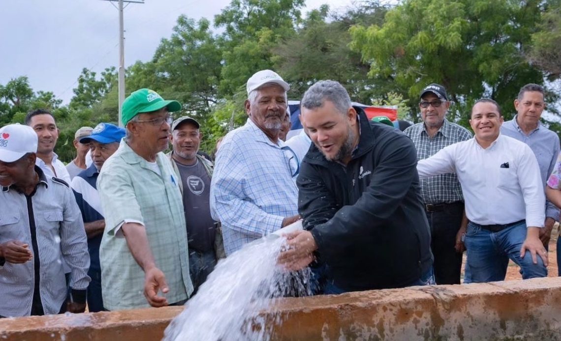 FEDA entrega pozos en Pedernales