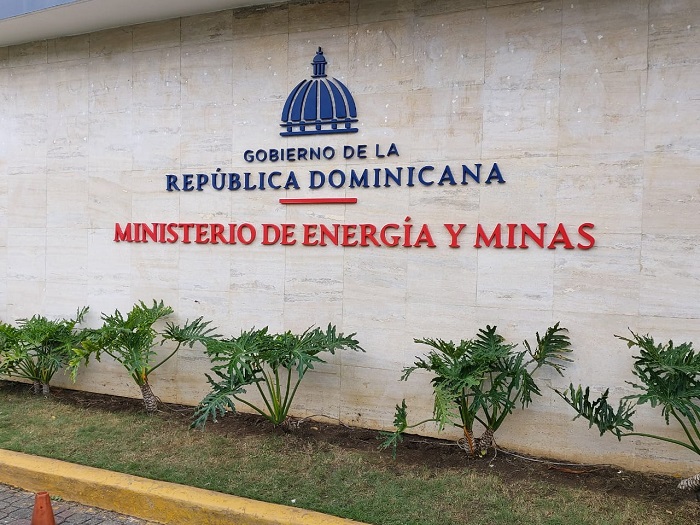 Fachada Ministerio de Energia y Minas