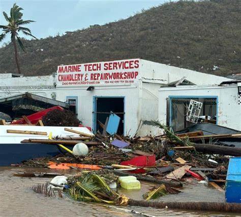 Un muerto y mucha destrucción, es el resumen del paso del Huracán Beryl por San Vicente y las Granadinas