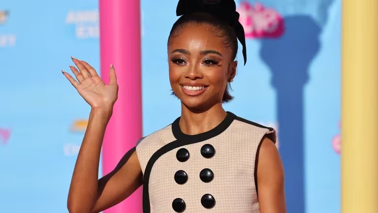 Estrella de Disney Skai Jackson fue arrestada por violencia doméstica a su novio