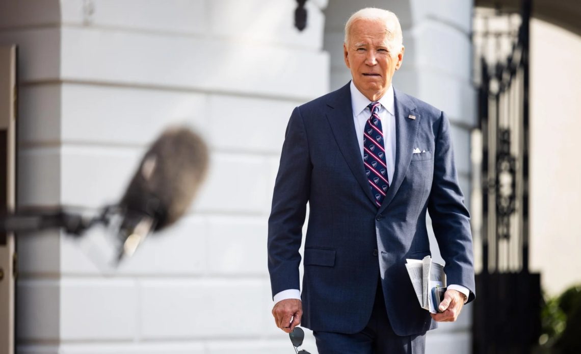 Joe Biden en un encuentro con la prensa