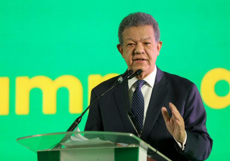 Leonel Fernández, líder de la Fuerza del Pueblo./