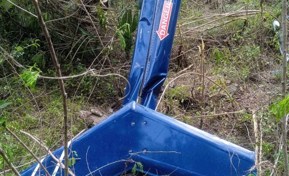 Cae helicóptero privado en zona montañosa de Monción