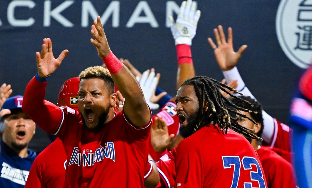 RD derrota 6-1 a los cubanos en su debut en la Premier 12