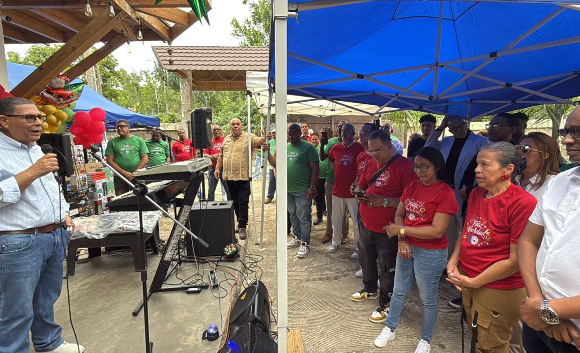 Hogar Crea dominicano actividad navideña