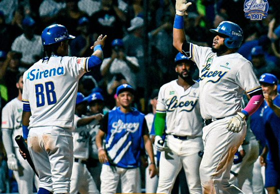 Los récords de Lidom destacan que a las Águilas le han fabricado más de 20 carreras en tres ocasiones, con el nuevo récord de 25-3 por el Licey.