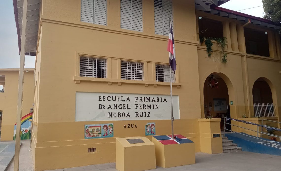 Poca presencia de estudiantes en escuelas públicas de Azua