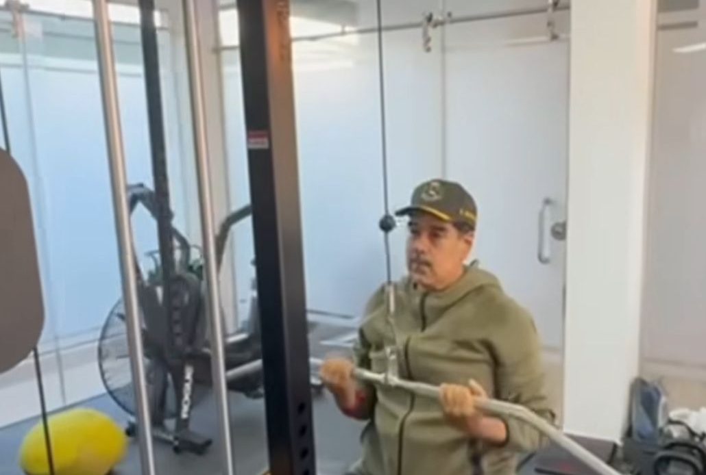 Maduro haciendo ejercicios