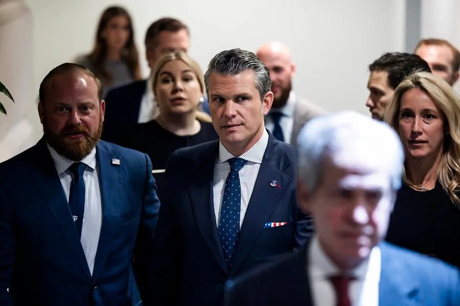 El Senado de EE.UU. confirma a Pete Hegseth como secretario de Defensa pese al voto en contra de tres republicanos