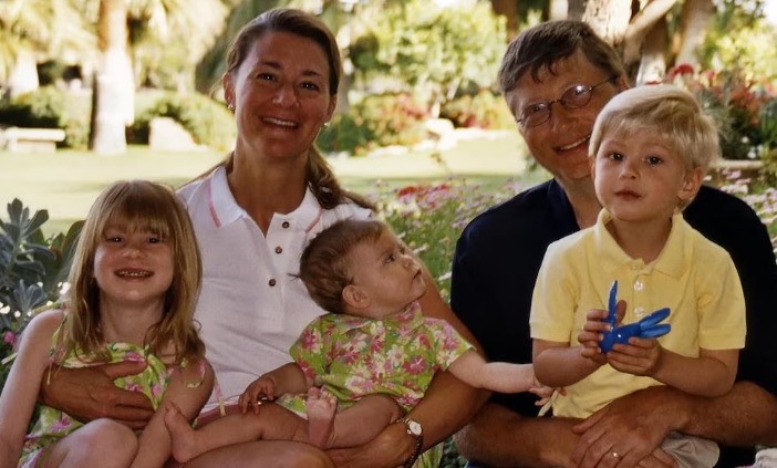 ¿A qué se dedican los hijos de Bill Gates y por qué no heredarán toda su fortuna?