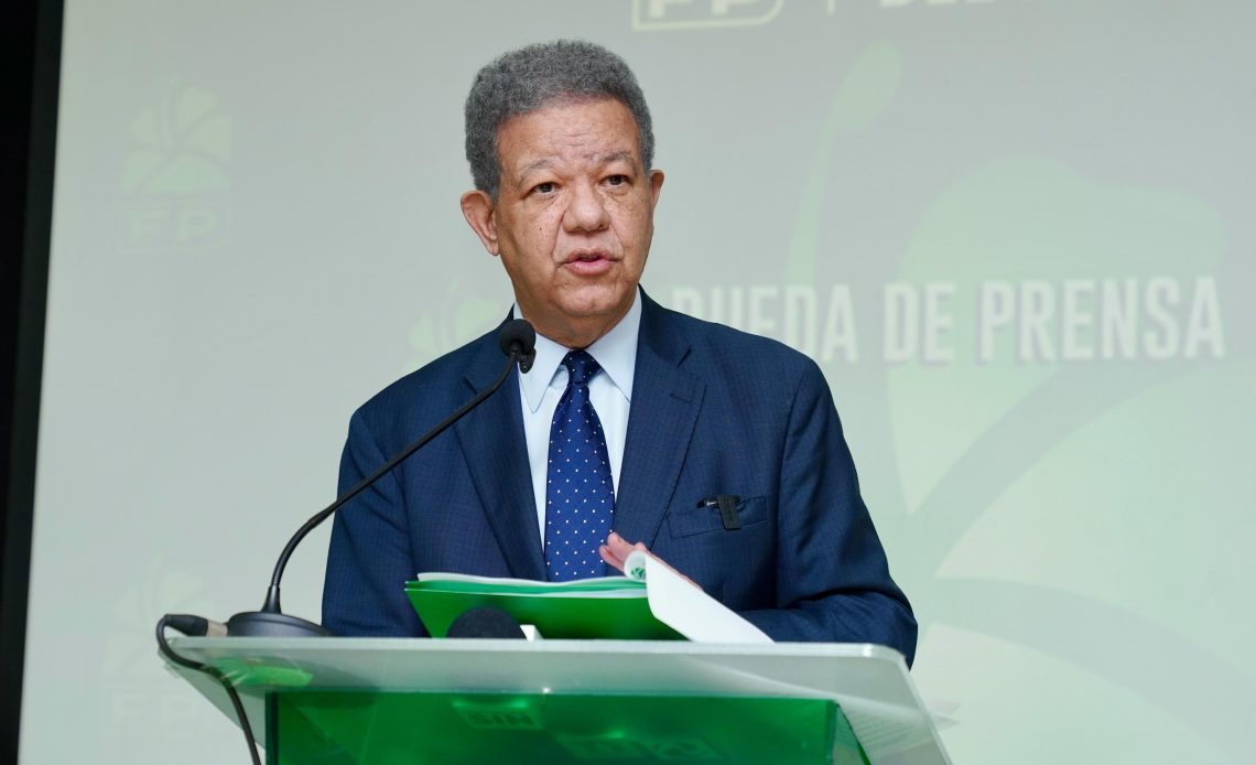 lEONEL fernández