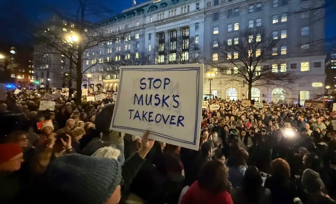 Protestas contra Musk