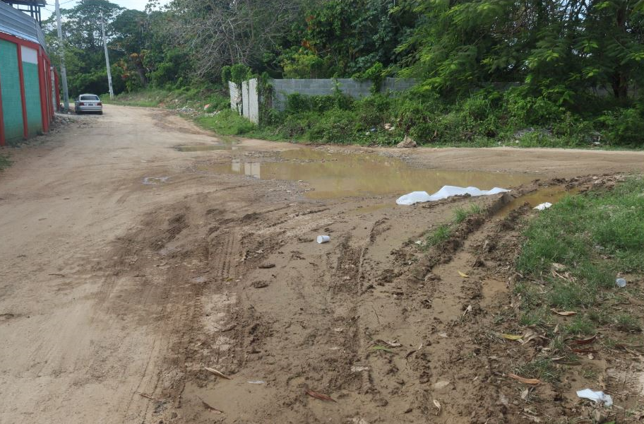 Protestas en Engombe: Vecinos reclaman reparación de calles en SDO