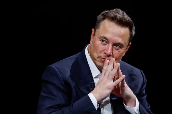 Musk sobre ciberataque