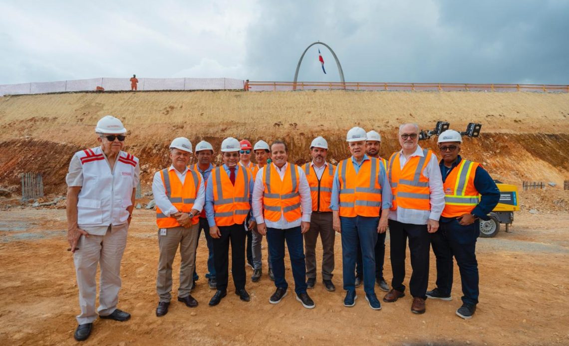 Paliza y Estrella supervisando obras