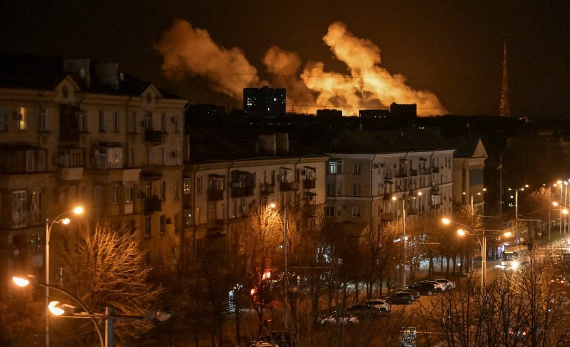 Un ataque ruso contra Zaporizhzhia dejó tres muertos y 12 heridos “Se cobró la vida de toda una familia”